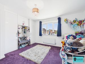 Bedroom- click for photo gallery